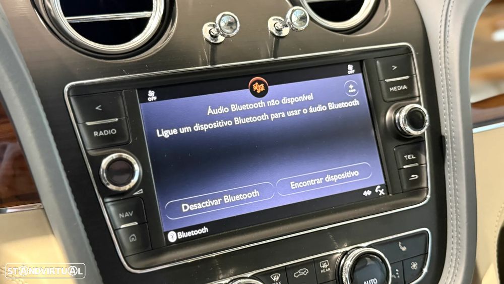 Bentley Bentayga V6 Hybrid - 27