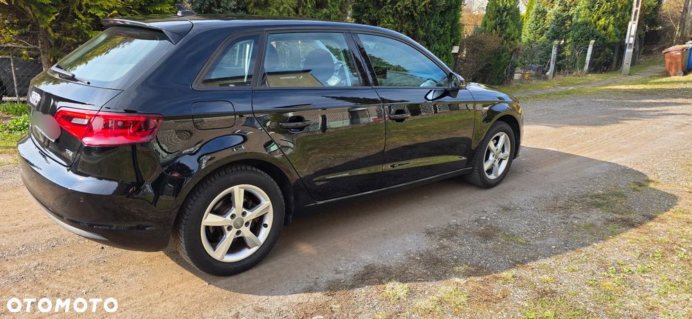 Audi A3 Sportback 1.4 TFSI S line Sportpaket - 5