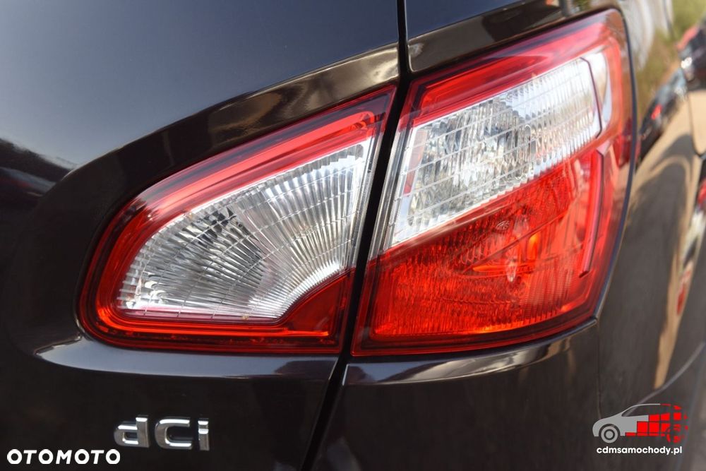 Nissan Qashqai+2 - 13