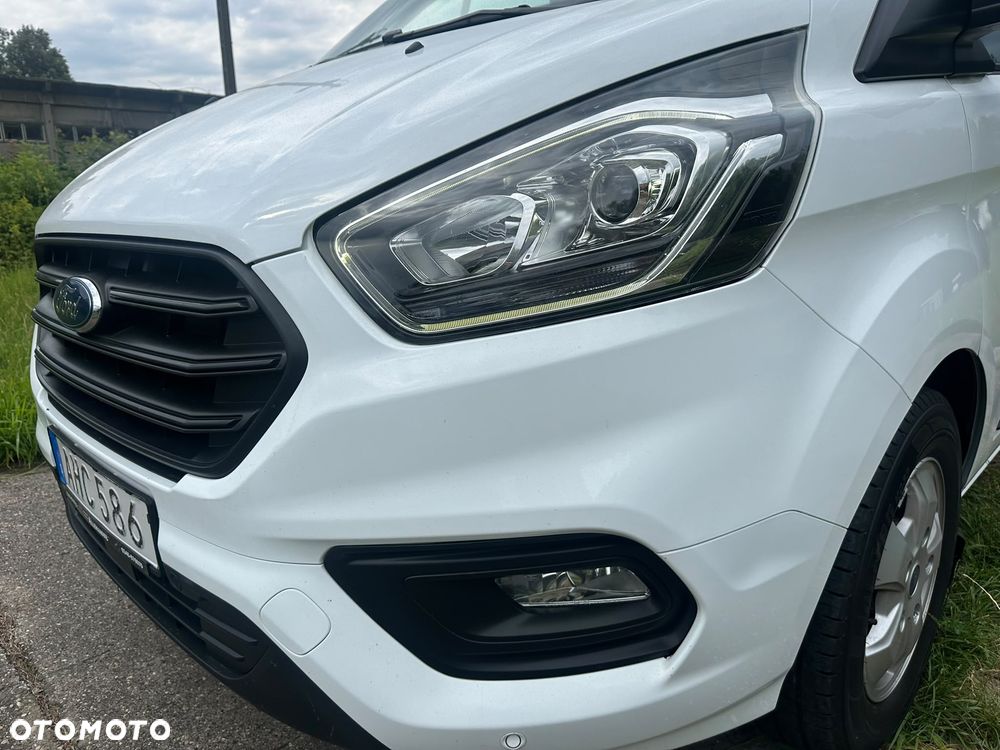 Ford Transit Custom - 12