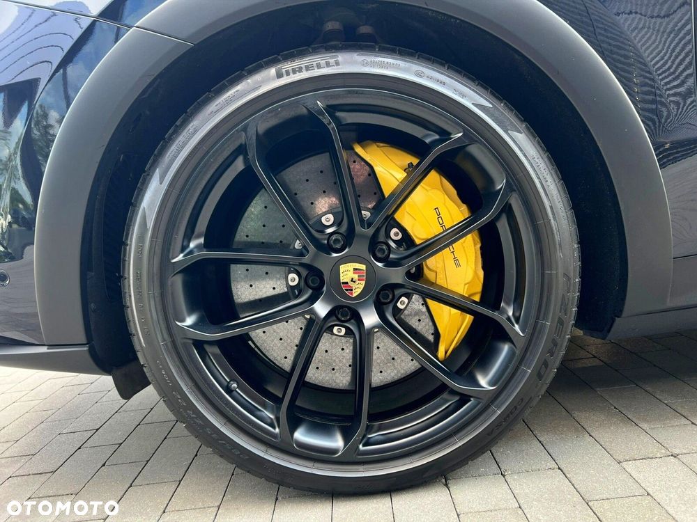 Porsche Cayenne - 12
