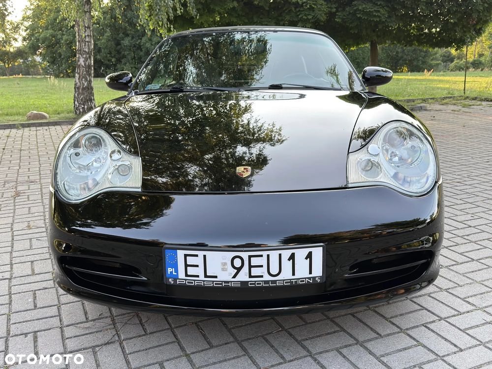 Porsche 911 Carrera - 10