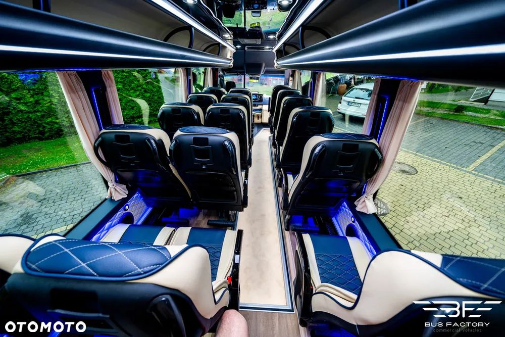 Mercedes-Benz Sprinter 519 BUS FACTORY Luxury Line - 14