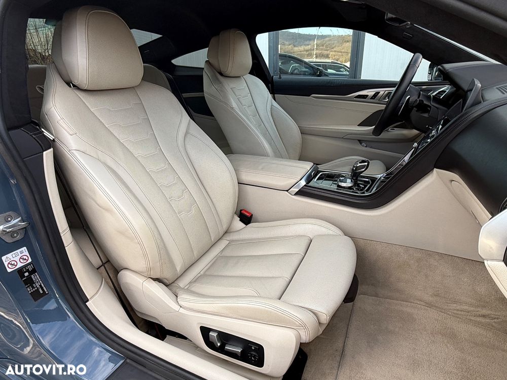 BMW Seria 8 - 21