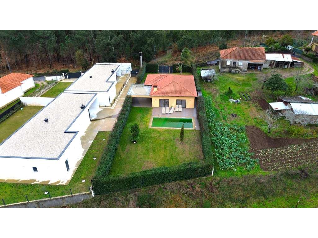 Moradia T3 Térrea com Piscina - Fornelos - Ponte de Lima - Grande imagem: 2/19