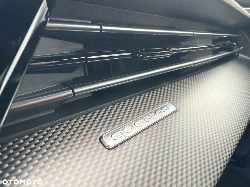 Audi RS3 Limousine TFSI Quattro S tronic - 18