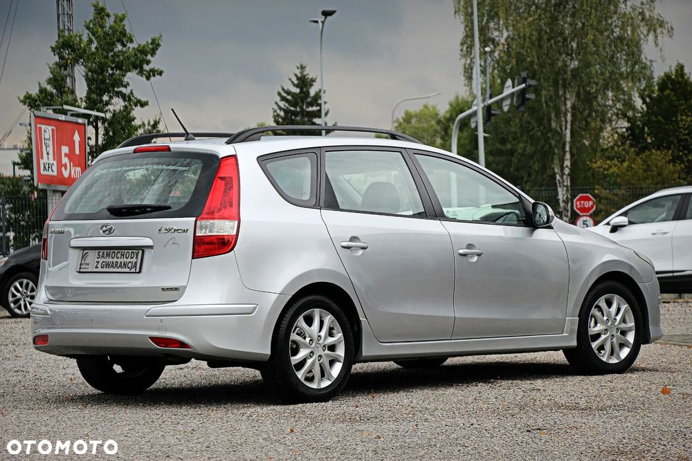 Hyundai i30 i30cw 1.6 CRDi Edition Plus - 9