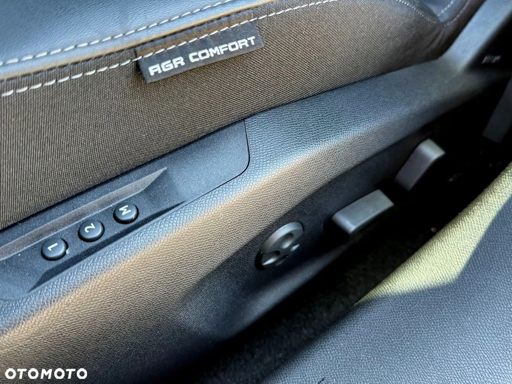 Peugeot 408 1.2 PureTech GT S&S EAT8 - 15