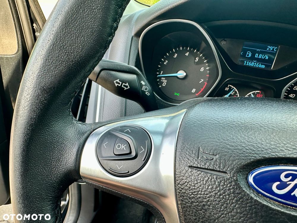 Ford Focus - 21