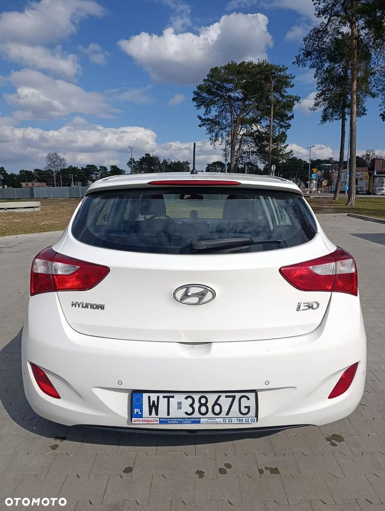 Hyundai i30 1.6 CRDi Comfort - 17