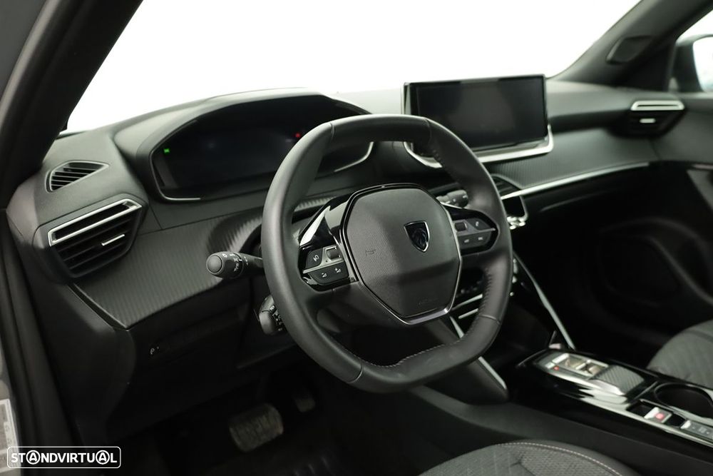 Peugeot e-2008 54 kWh Allure - 8