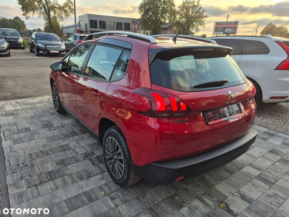 Peugeot 2008 - 12