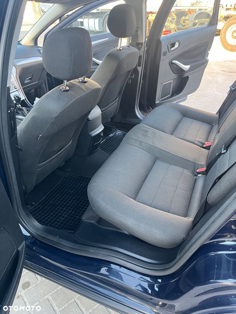 Ford Mondeo 1.8 TDCi Titanium - 18