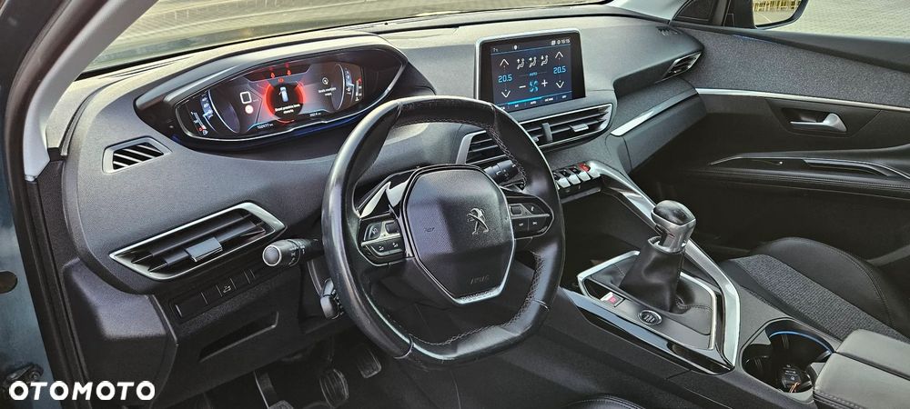 Peugeot 5008 PureTech 130 Allure - 11