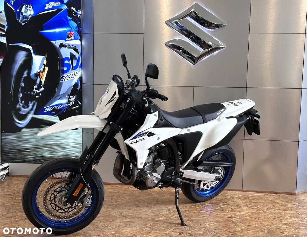 Suzuki DR-Z - 9
