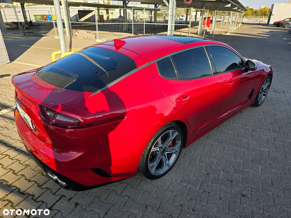 Kia Stinger - 6