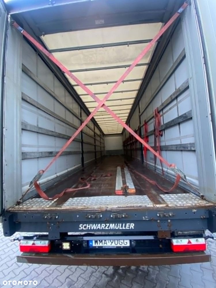Schwarzmuller S1 - 5
