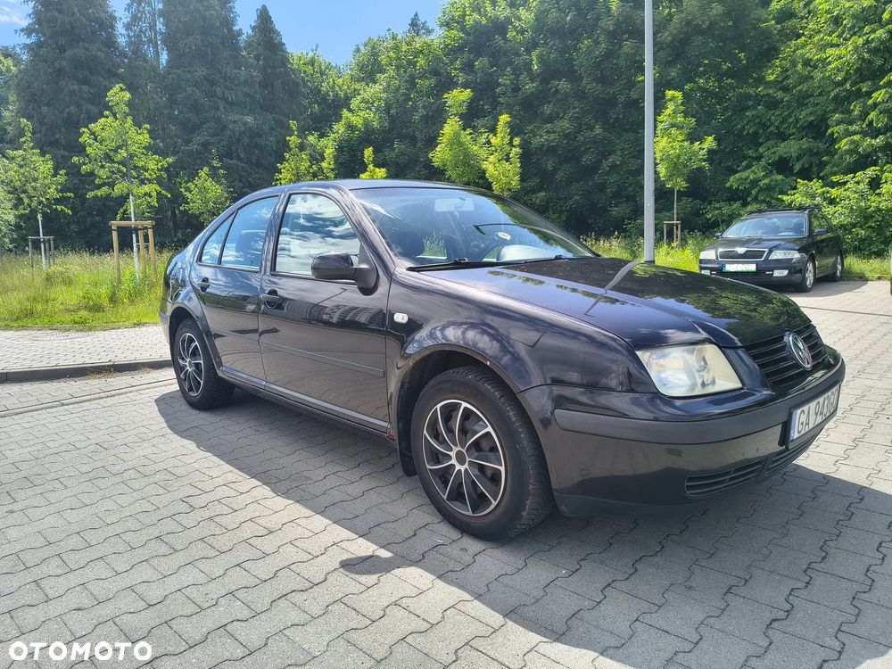 Volkswagen Bora 1.6 Basis - 6