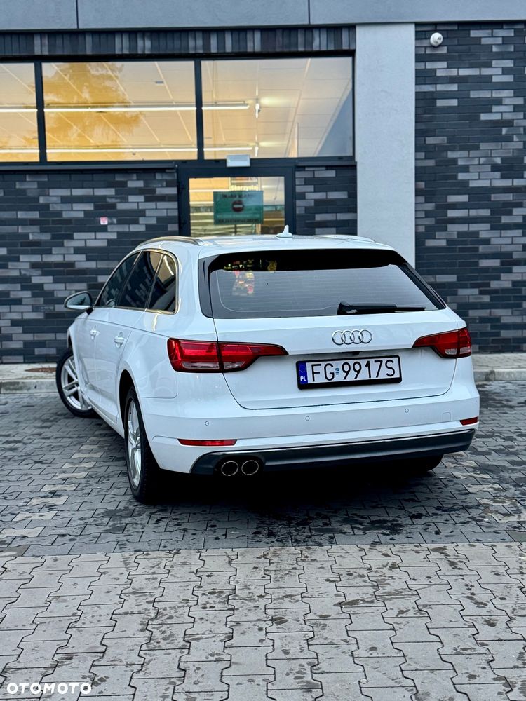 Audi A4 Avant 2.0 TDI ultra S tronic sport - 11