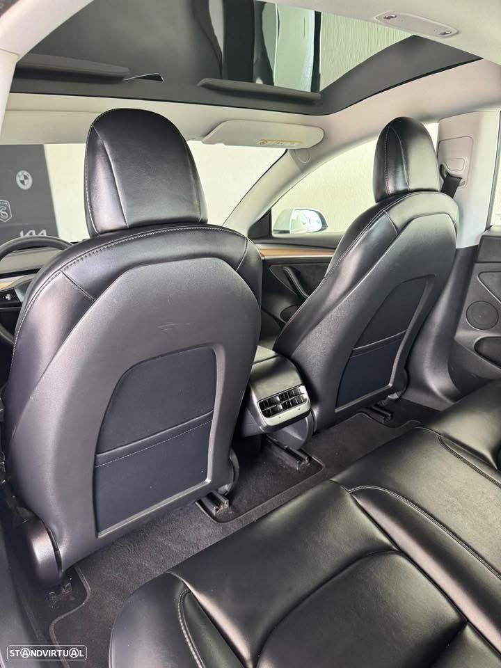 Tesla Model 3 Performance Dual Motor AWD - 12