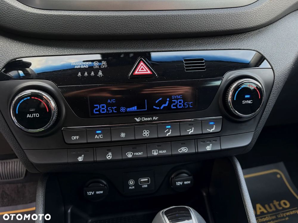 Hyundai Tucson blue 1.7 CRDi 2WD DCT Premium - 30
