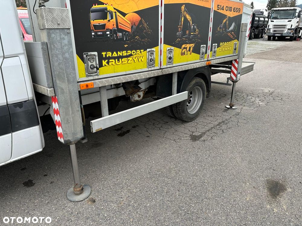 Mercedes-Benz Sprinter 516/37 - 8