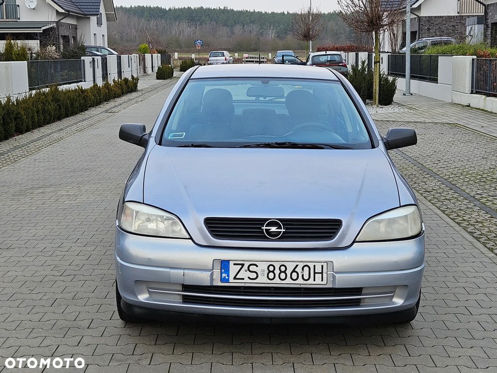 Opel Astra 1.4 Elegance - 21