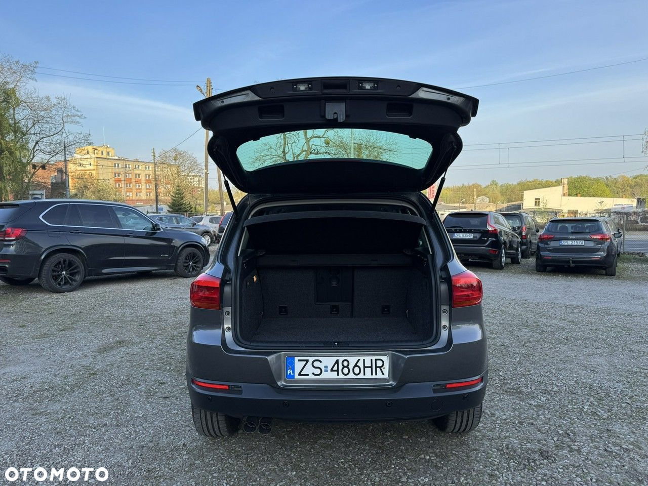 Volkswagen Tiguan - 9