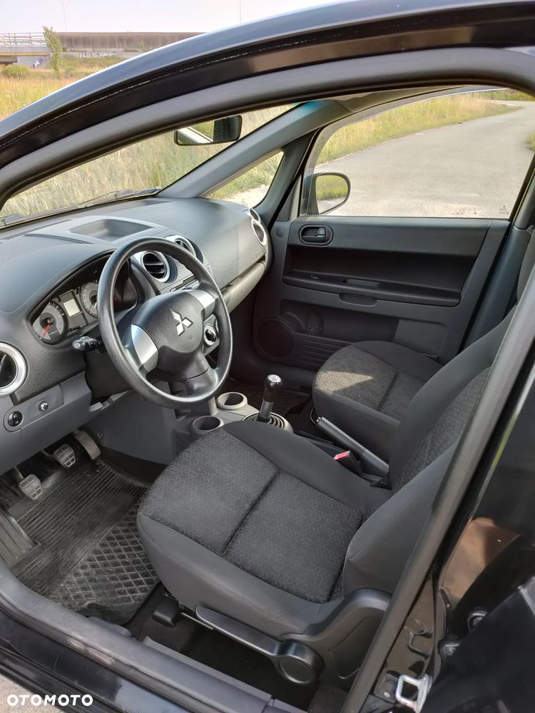 Mitsubishi Colt 1.3 Invite - 10