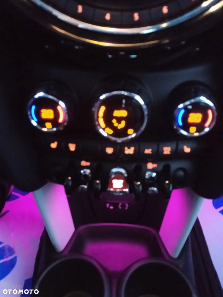 MINI Cooper S Sport-Aut - 16