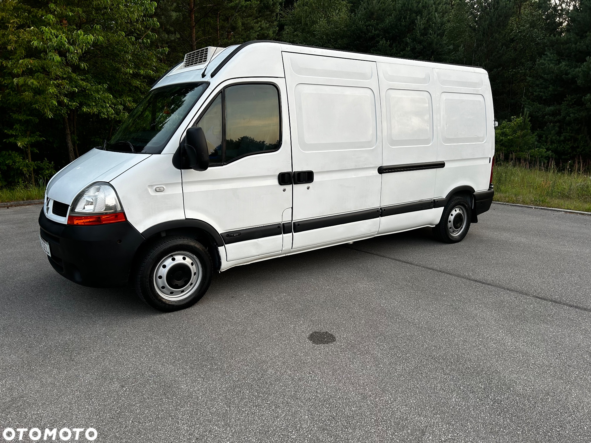 Renault Master 2.5 dCi L3H3 - 2