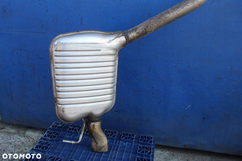 Układ wydechowy tłumiki końcowe tłumik komplet Mercedes W212 Lift Kombi 14r - 12