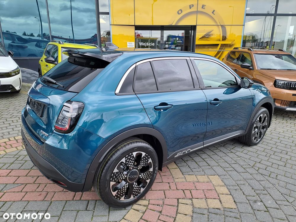 Fiat 600 1.2 Turbo Hybrid La Prima eDCT - 3