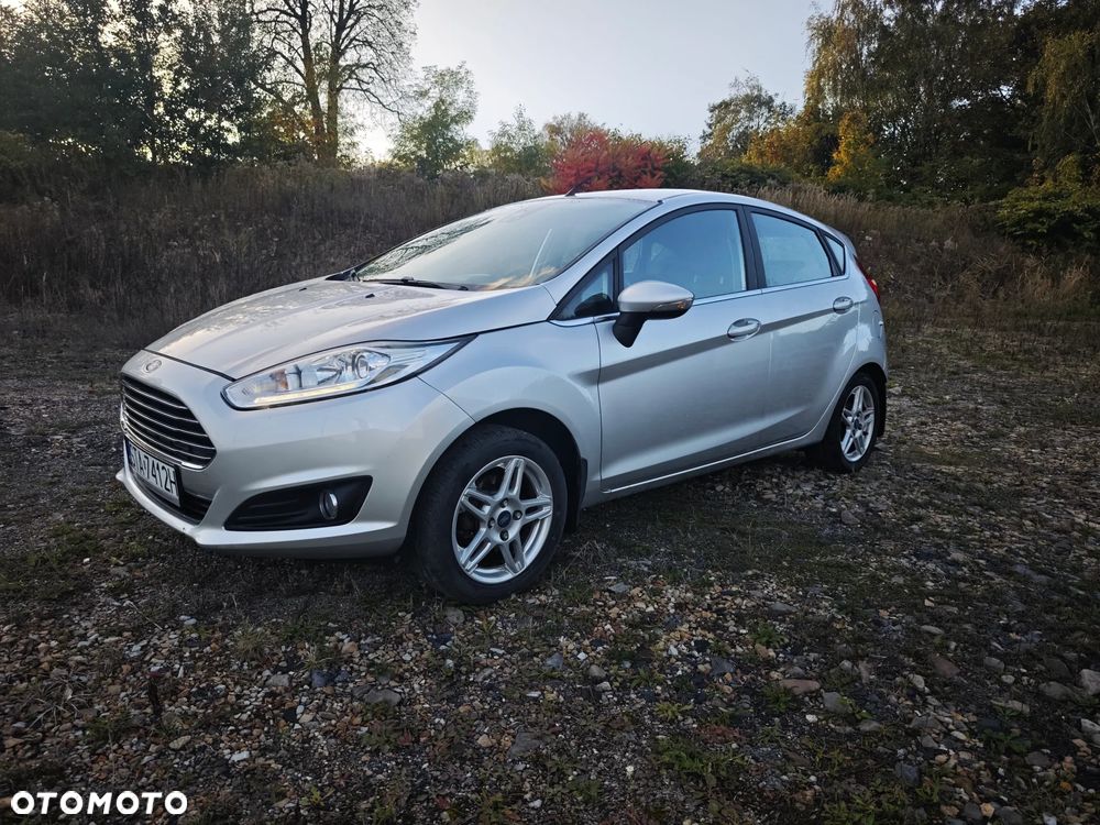 Ford Fiesta - 2