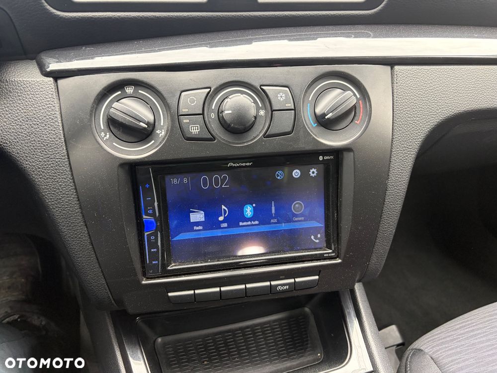BMW Seria 1 - 23