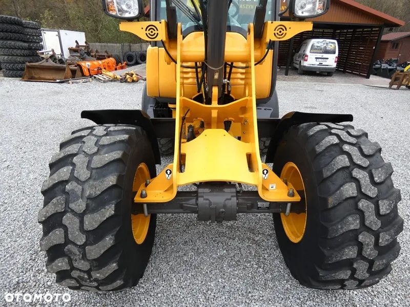 Volvo L20F Z Niemiec / Tylko 2.300mtg / Stan Idealny / - 30