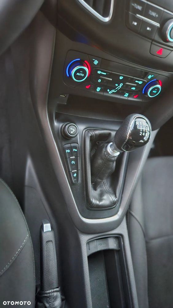 Ford Focus 1.0 EcoBoost Platinium X ASS - 12