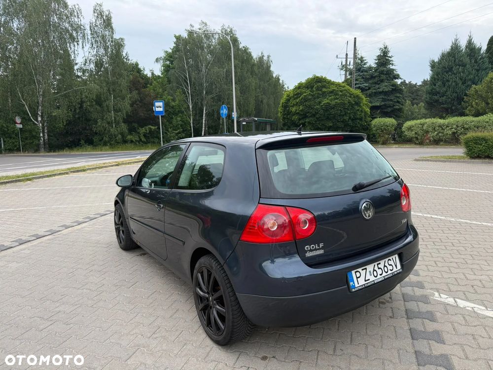Volkswagen Golf 1.9 TDI Comfortline - 5