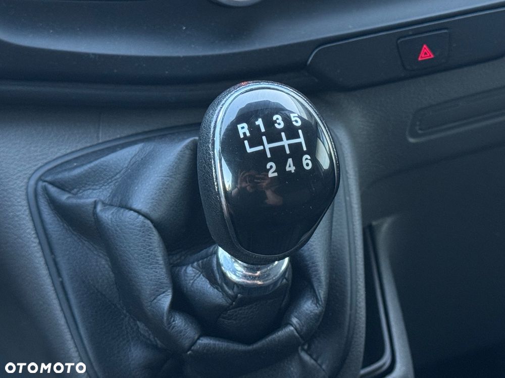 Ford Transit Custom L1H1 - 14