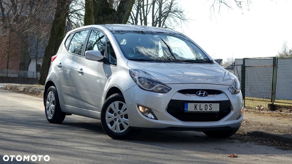 Hyundai ix20 - 40