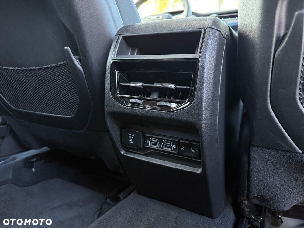 Jeep Grand Cherokee - 15