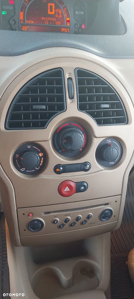 Renault Modus - 14