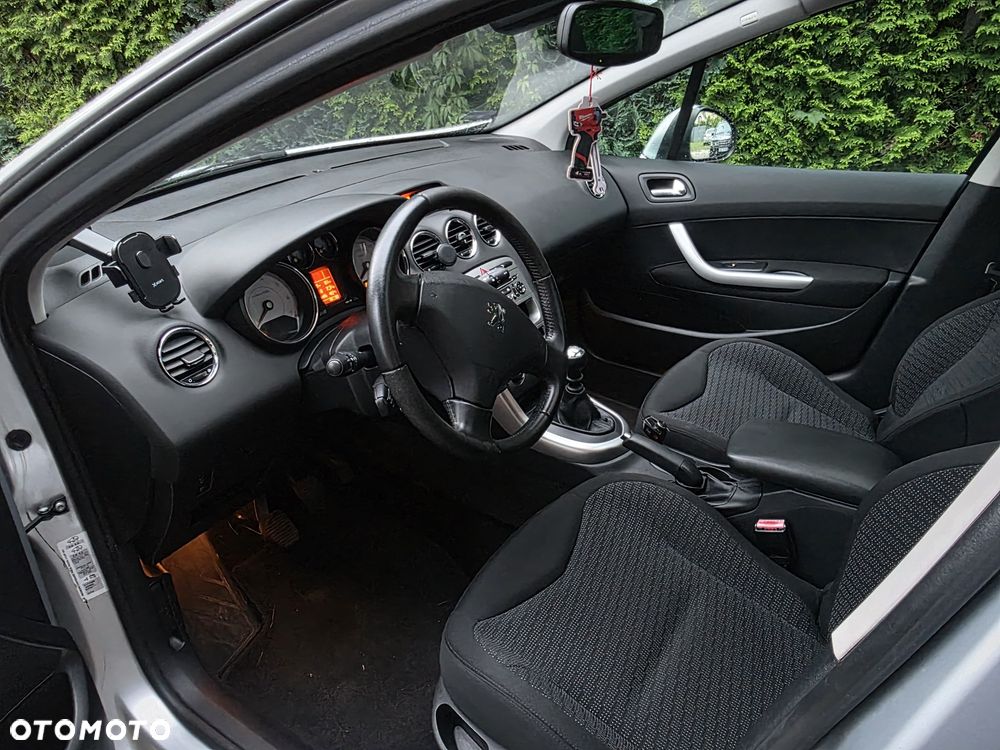 Peugeot 308 - 5