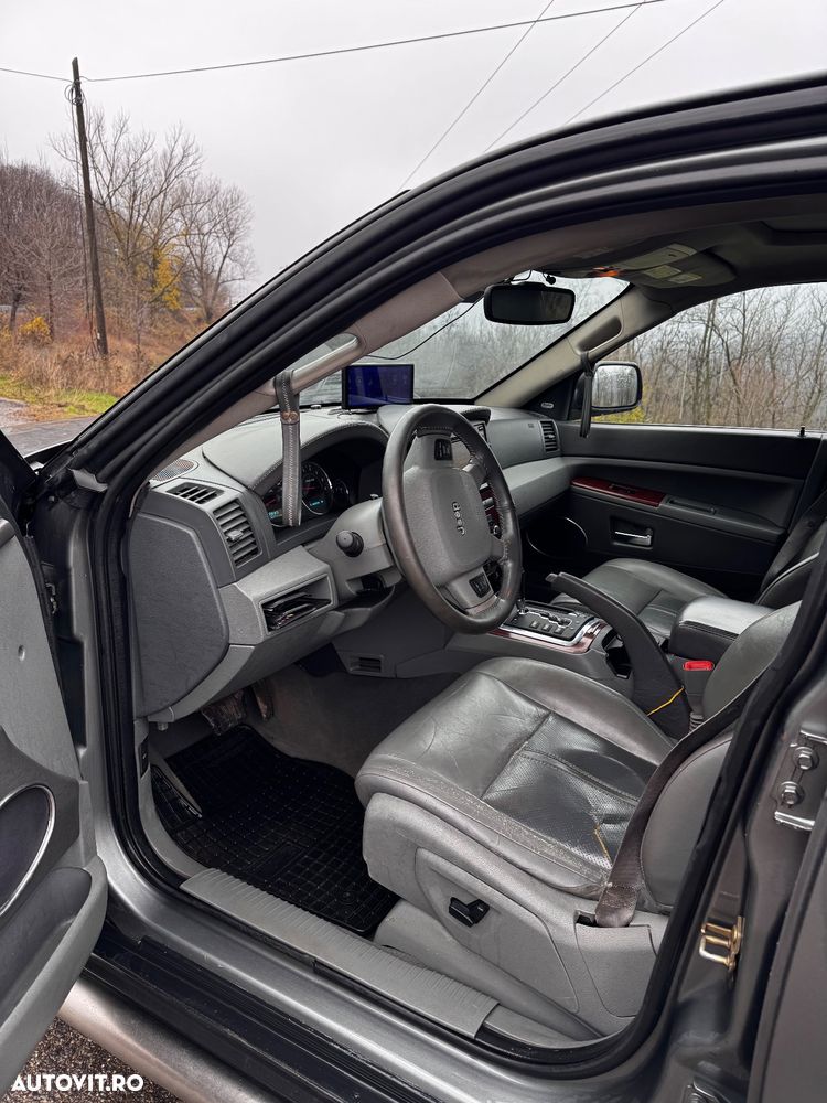 Jeep Grand Cherokee - 6