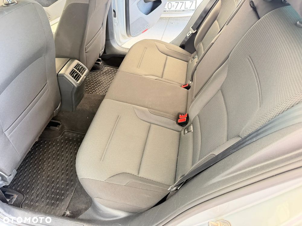 Volkswagen Golf 1.4 TSI BMT Comfortline - 9