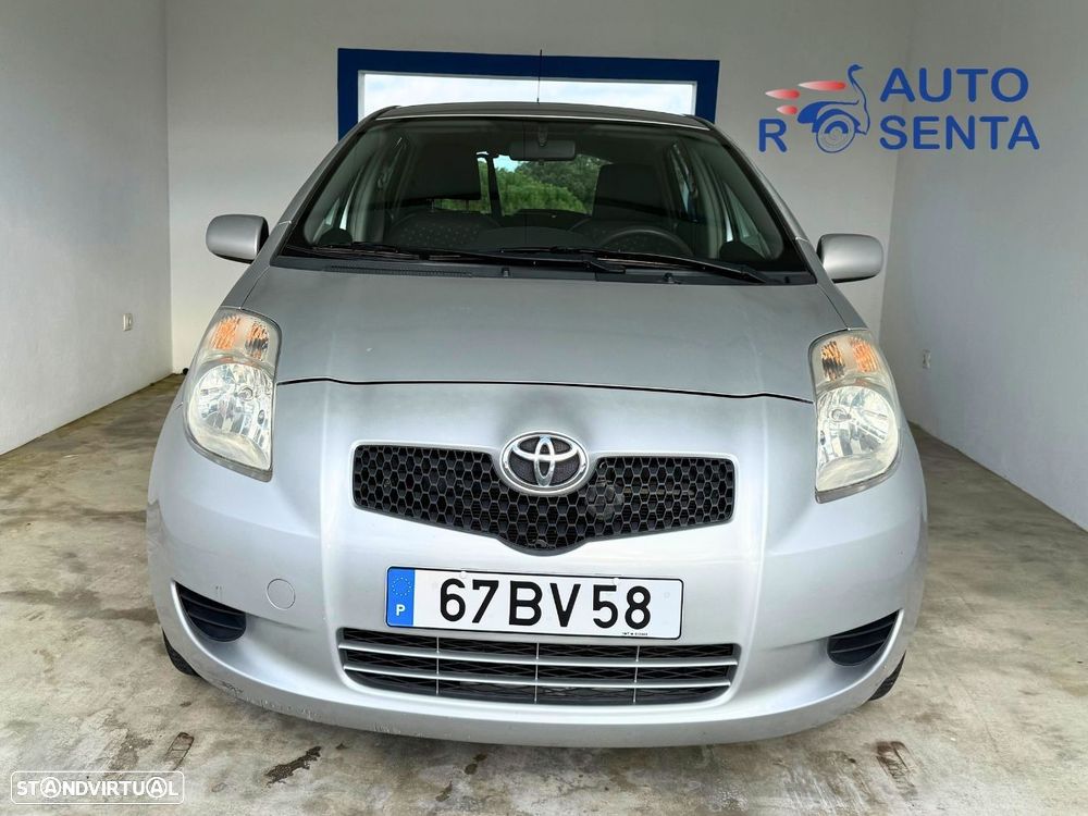 Toyota Yaris 1.0 VVT-i - 3