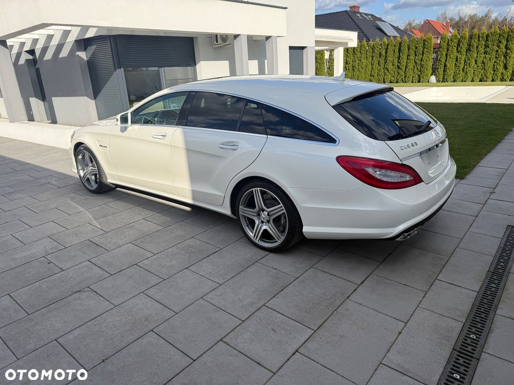 Mercedes-Benz CLS 63 AMG AMG SPEEDSHIFT MCT - 11
