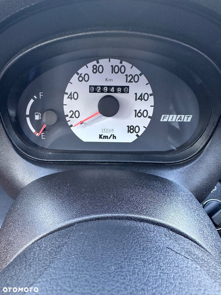 Fiat Seicento Young - 15