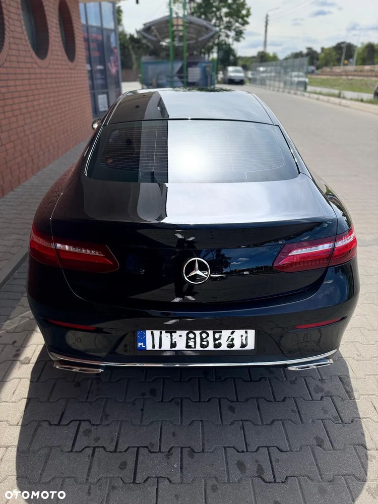 Mercedes-Benz Klasa E 200 9G-TRONIC - 12