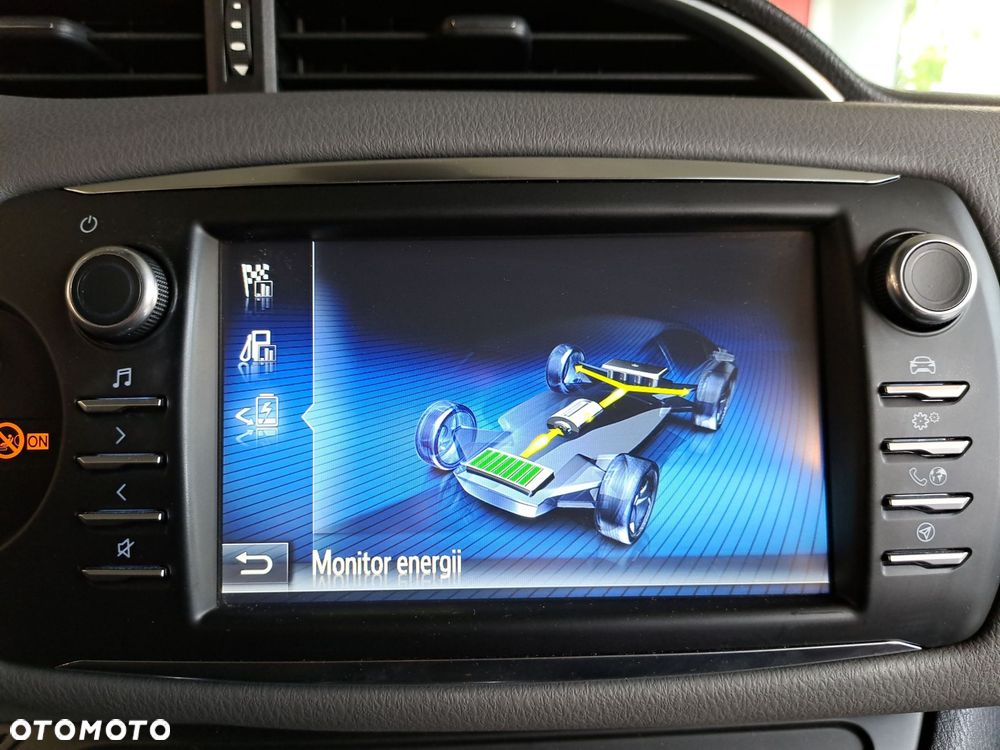 Toyota Yaris - 24